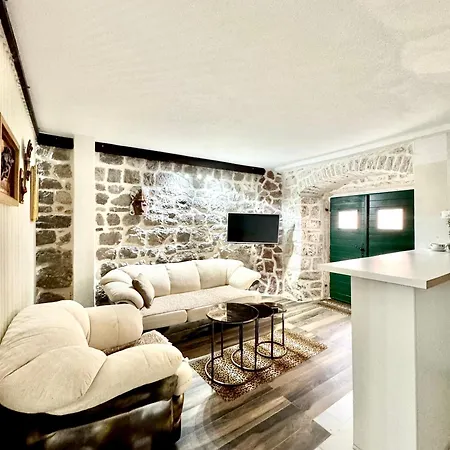 Hearth Of Rose Apartment Herceg Novi Exterior photo