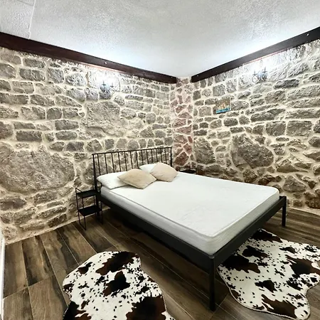 Hearth Of Rose Apartment Herceg Novi Exterior photo