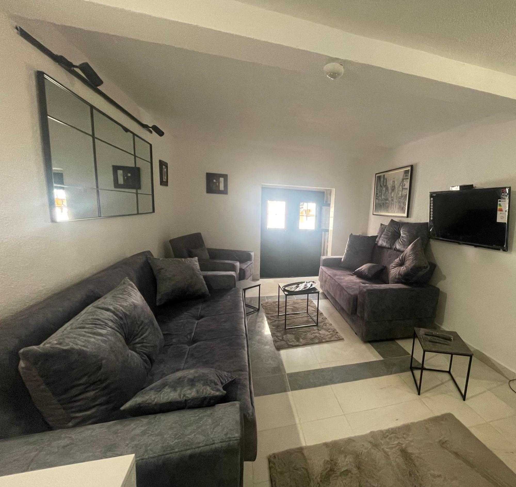 Hearth Of Rose Apartment
